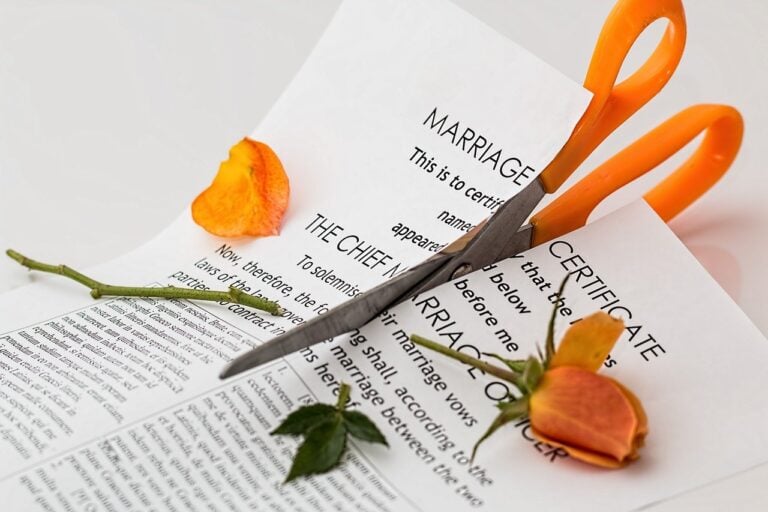Is a lawyer compulsory to divorce?