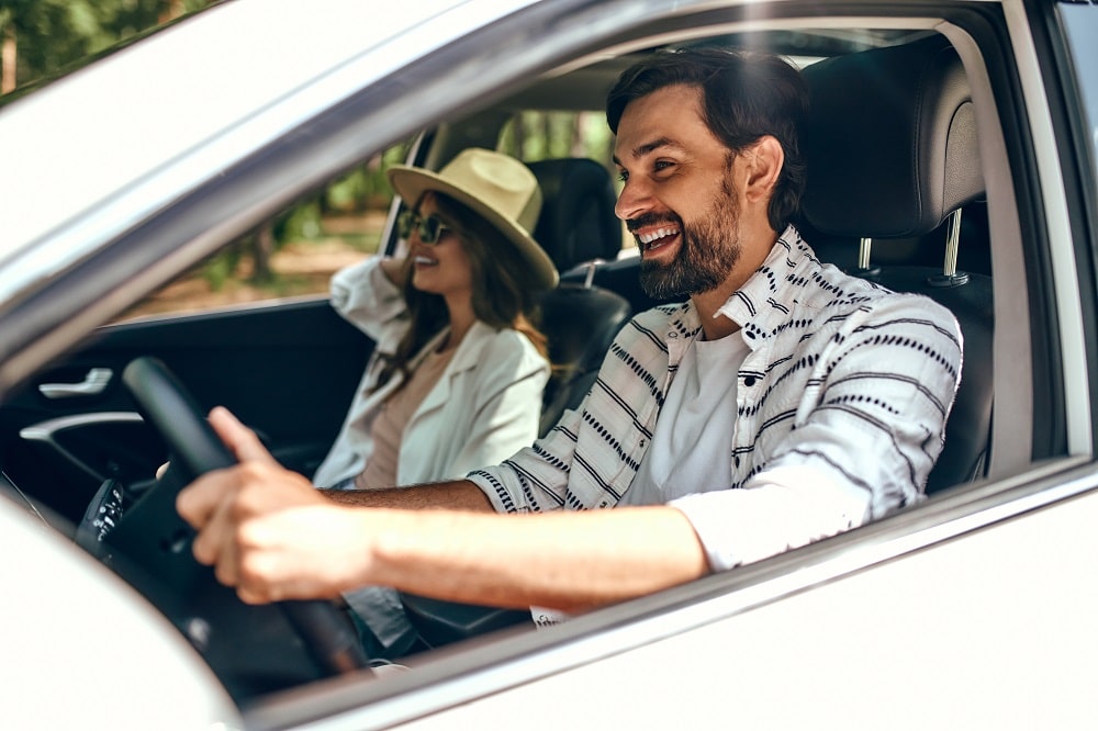 Réglementations et évolutions de la conduite automobile dans les années à venir